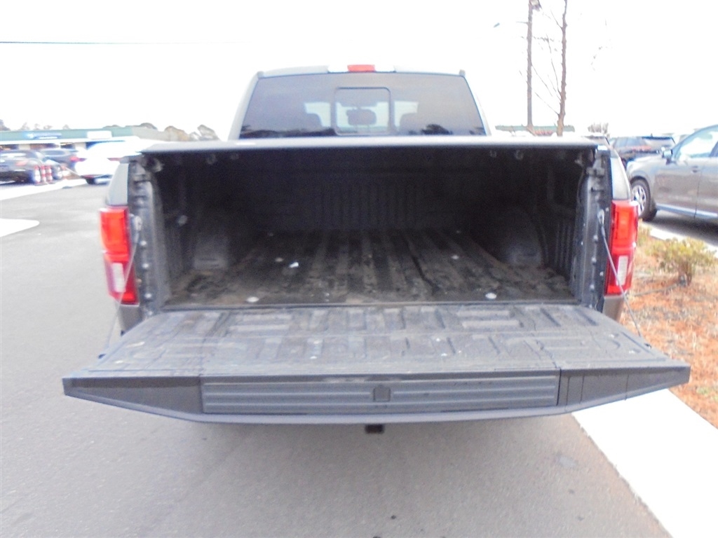 Ford F-150 4WD SuperCrew 145" Platinum 2018