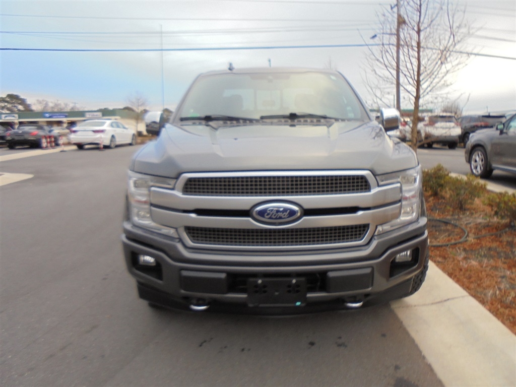 Ford F-150 4WD SuperCrew 145" Platinum 2018