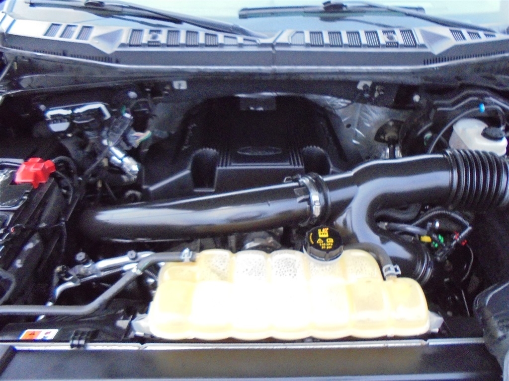 Ford F-150 4WD SuperCrew 145" Platinum 2018