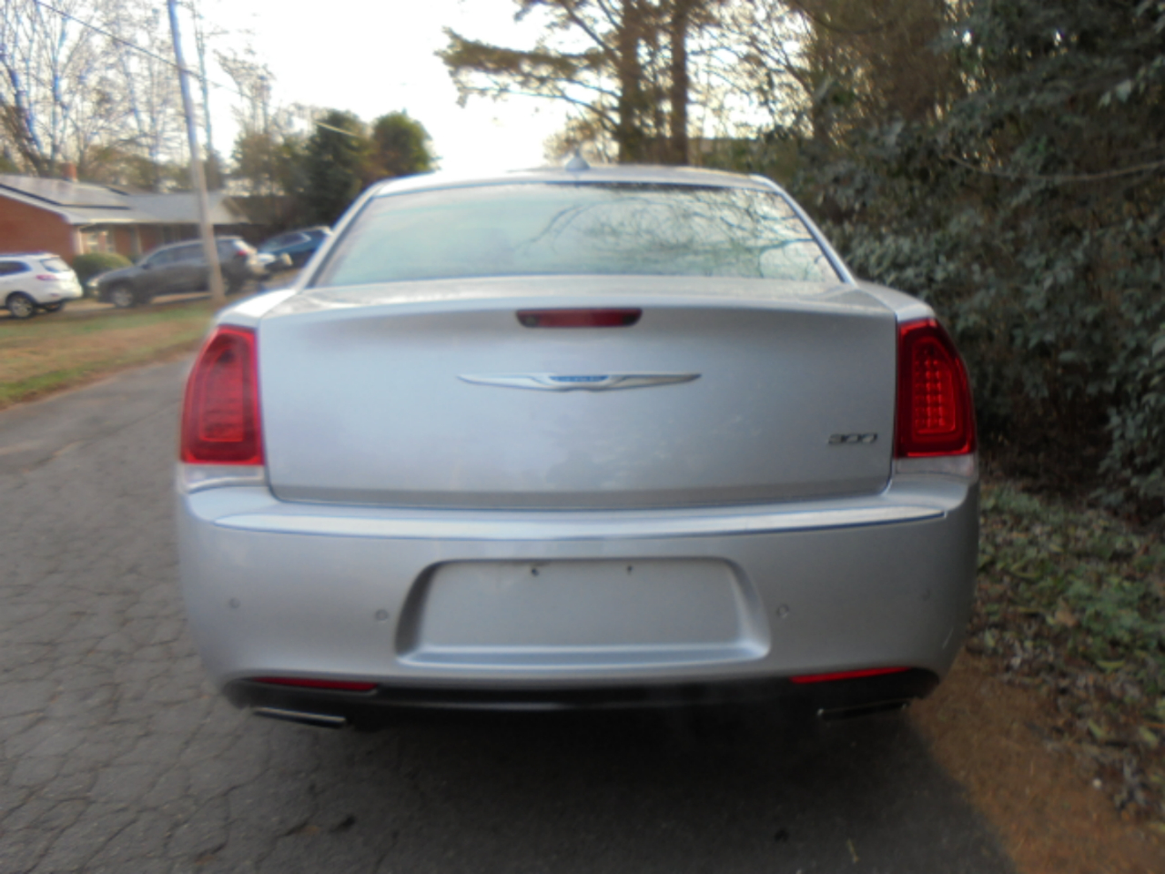 Chrysler 300 Touring L RWD 2021