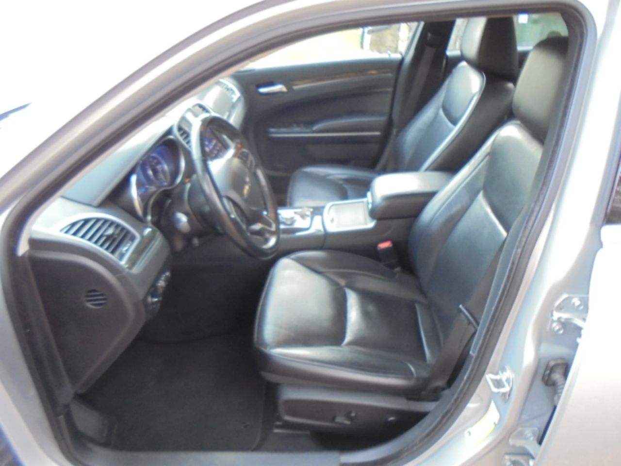 Chrysler 300 Touring L RWD 2021