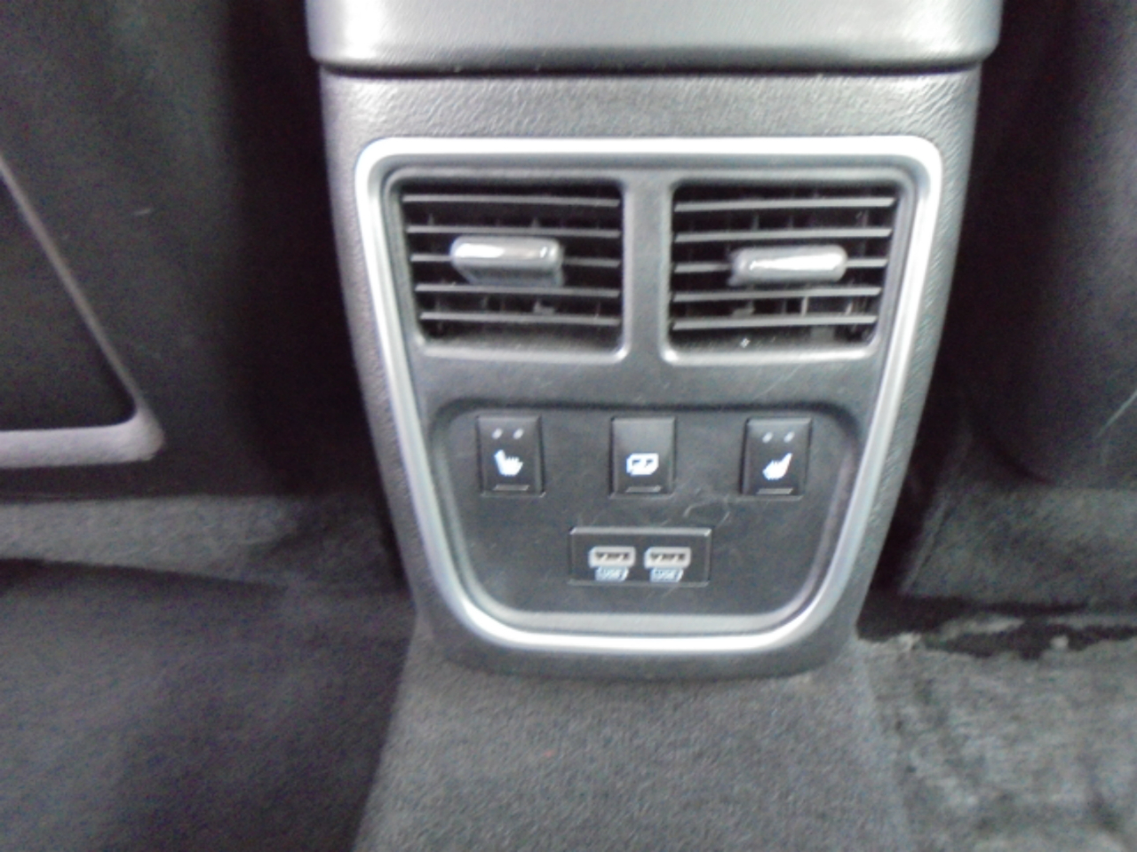 Chrysler 300 Touring L RWD 2021