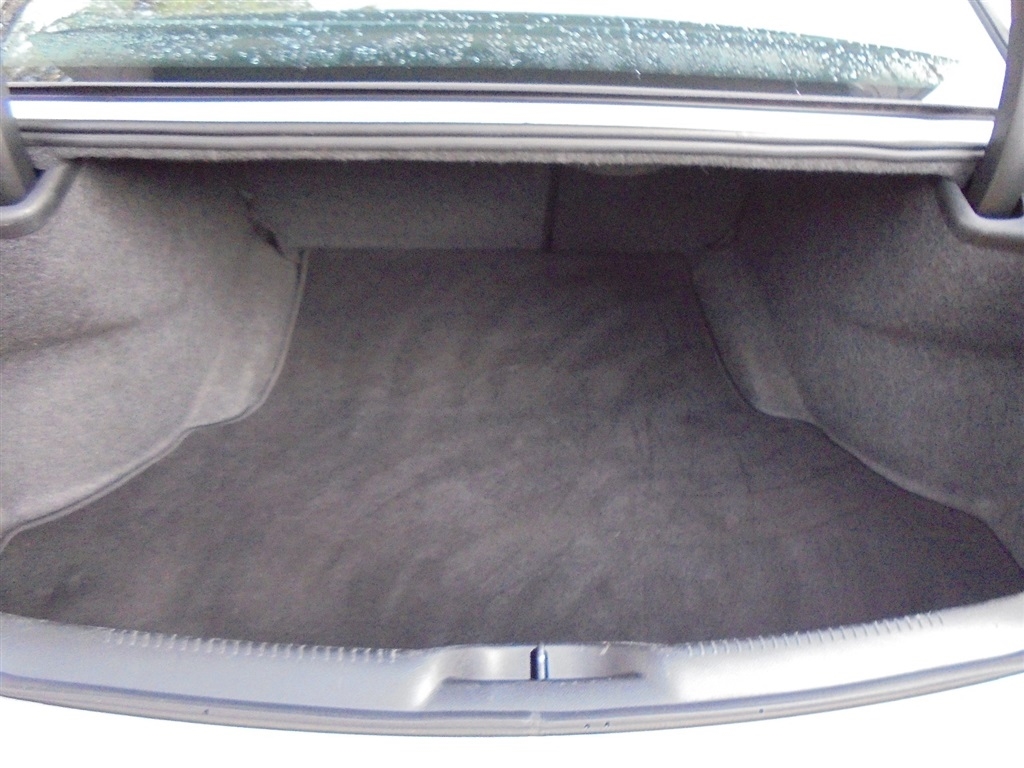 Chrysler 300 Touring L RWD 2021