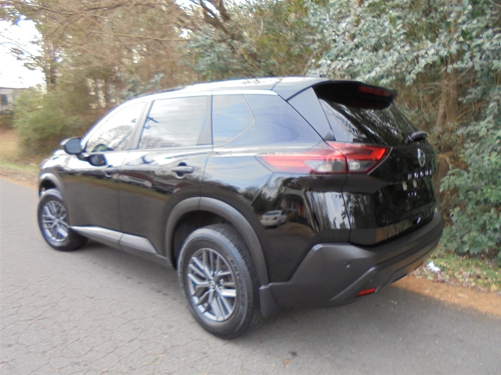 Nissan Rogue FWD S 2021