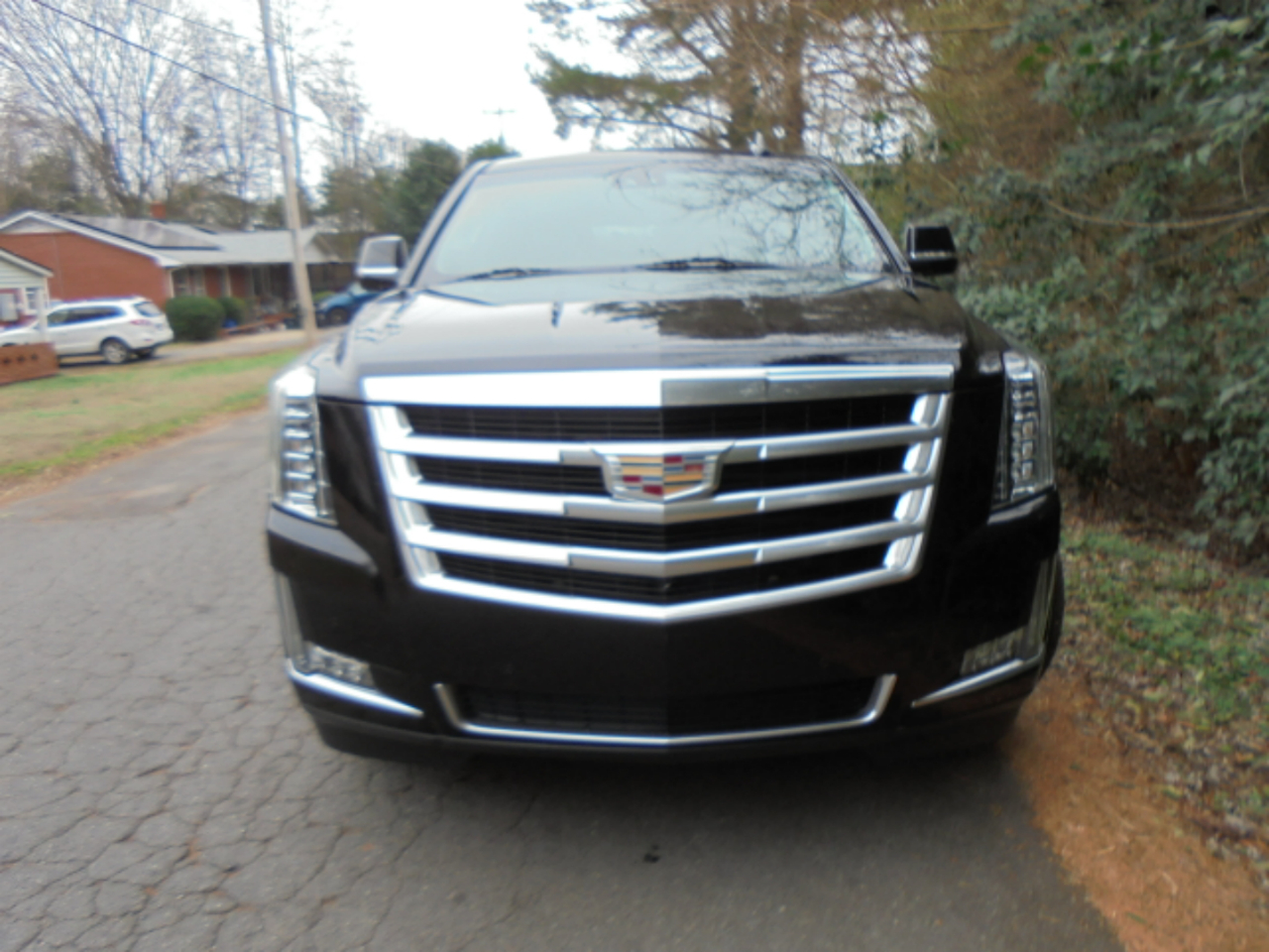 Cadillac Escalade ESV 4WD 4dr Luxury 2019