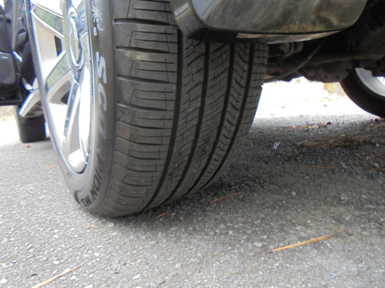 Cadillac Escalade ESV 4WD 4dr Luxury 2019