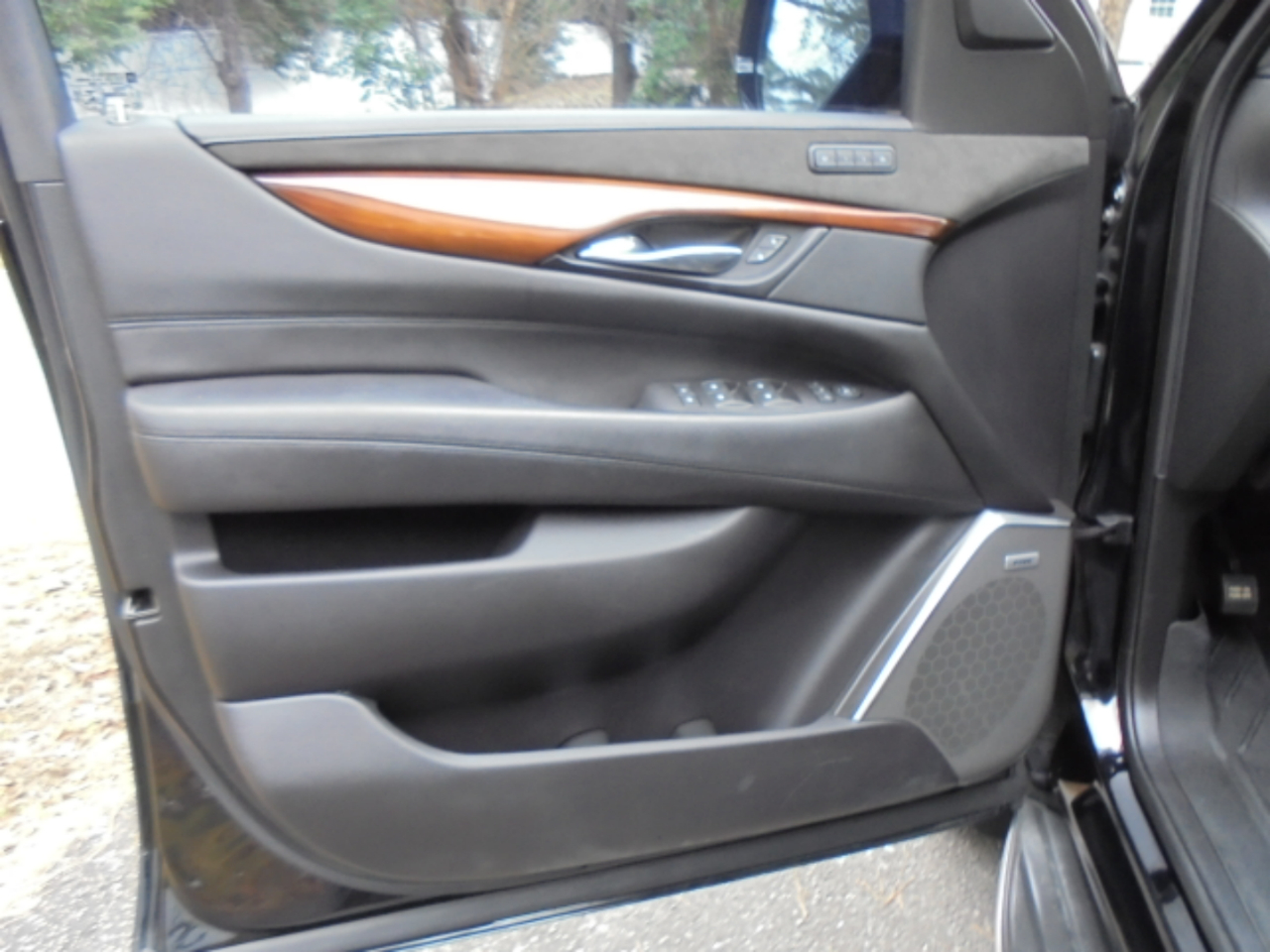 Cadillac Escalade ESV 4WD 4dr Luxury 2019