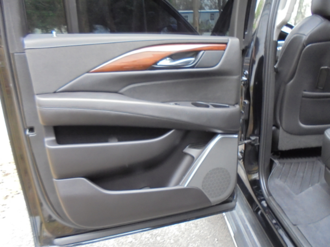 Cadillac Escalade ESV 4WD 4dr Luxury 2019