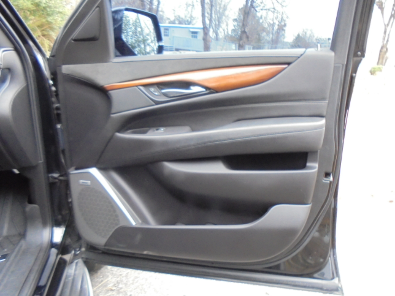 Cadillac Escalade ESV 4WD 4dr Luxury 2019