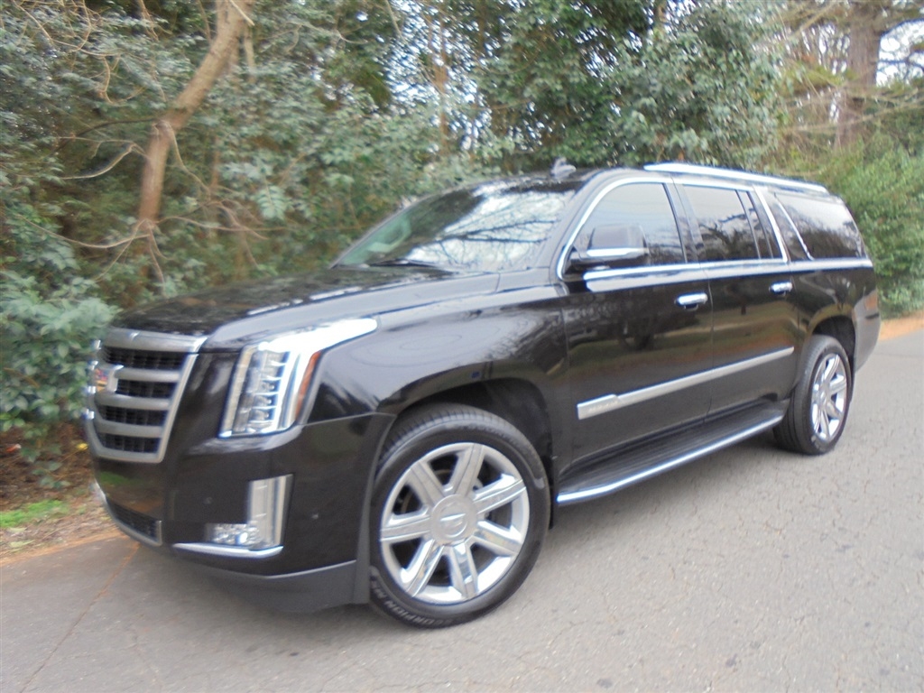 2019 Cadillac Escalade ESV 4WD 4dr Luxury