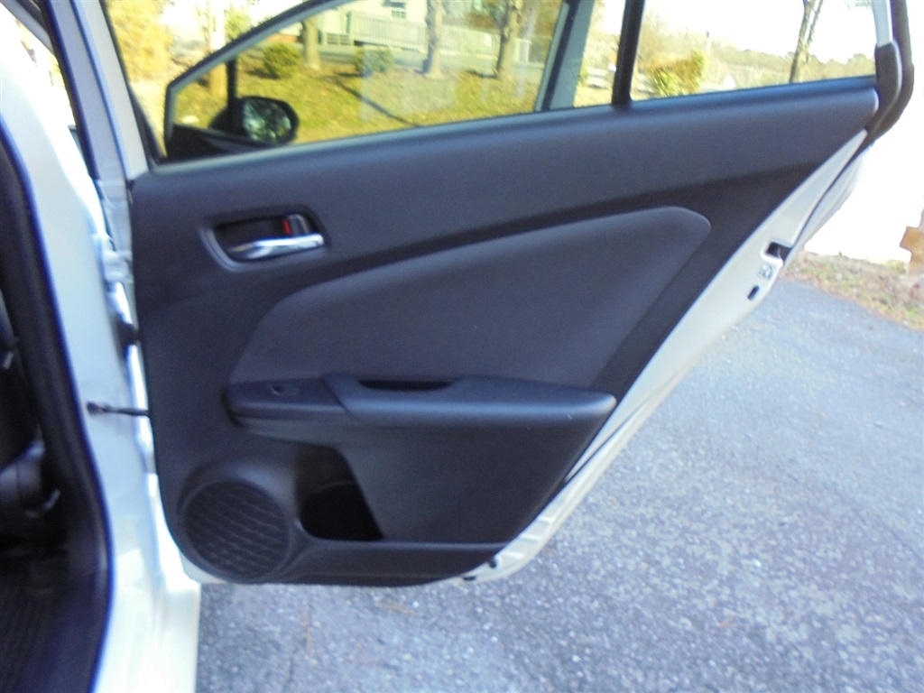 Toyota Prius L Eco (Natl) 2020