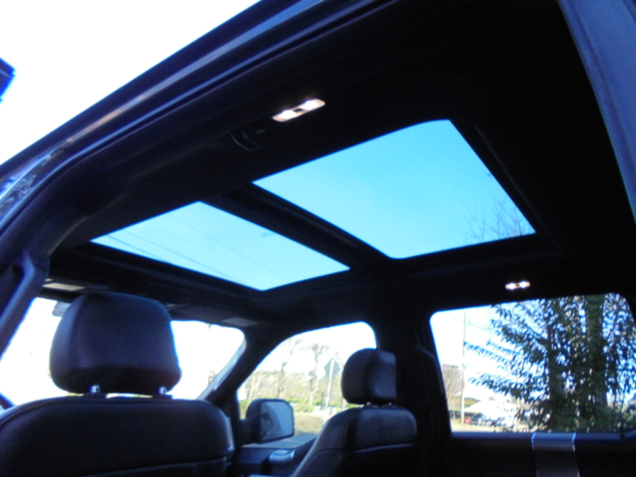 Ford F-150 4WD SuperCrew 145" Lariat 2016