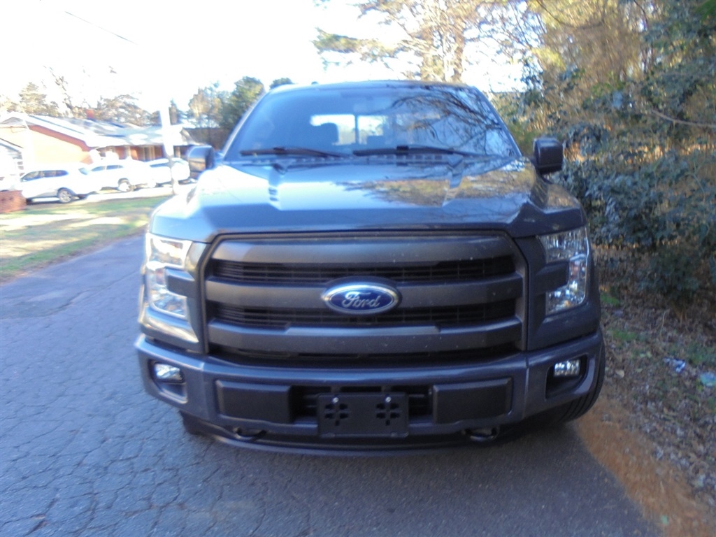 Ford F-150 4WD SuperCrew 145" Lariat 2016