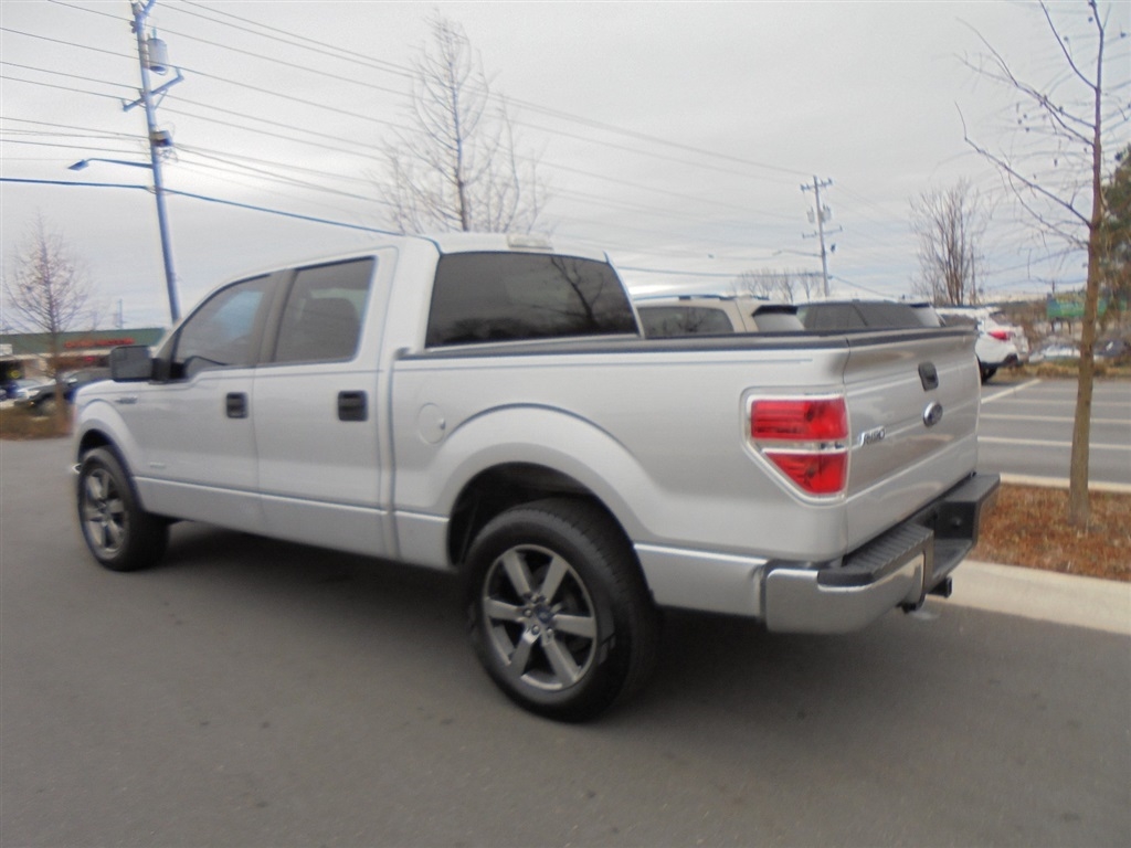Ford F-150 2WD SuperCrew 145" XLT 2013