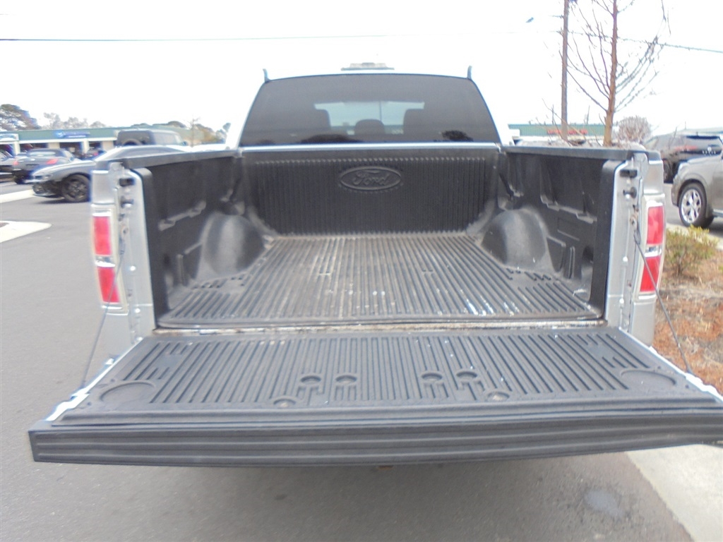 Ford F-150 2WD SuperCrew 145" XLT 2013