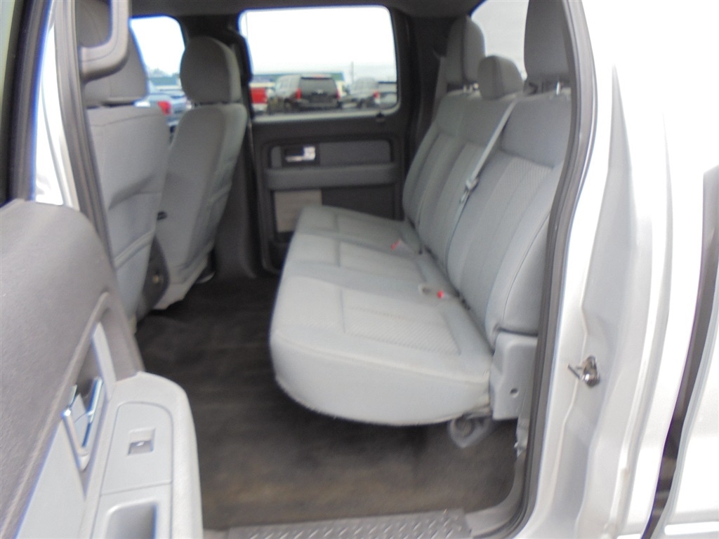 Ford F-150 2WD SuperCrew 145" XLT 2013