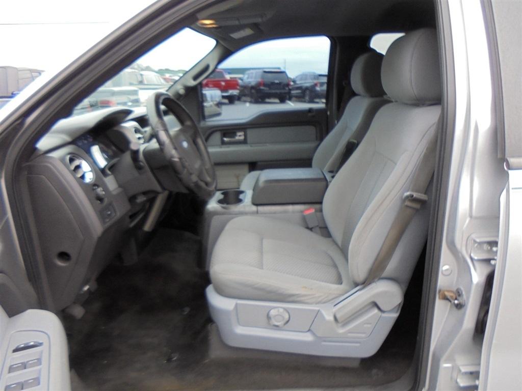 Ford F-150 2WD SuperCrew 145" XLT 2013