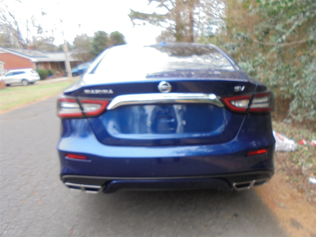 Nissan Maxima SV CVT 2022