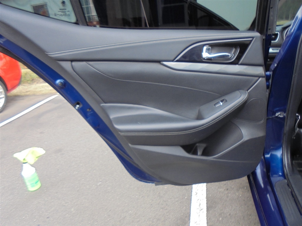 Nissan Maxima SV CVT 2022