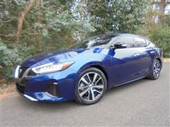 2022 Nissan Maxima 