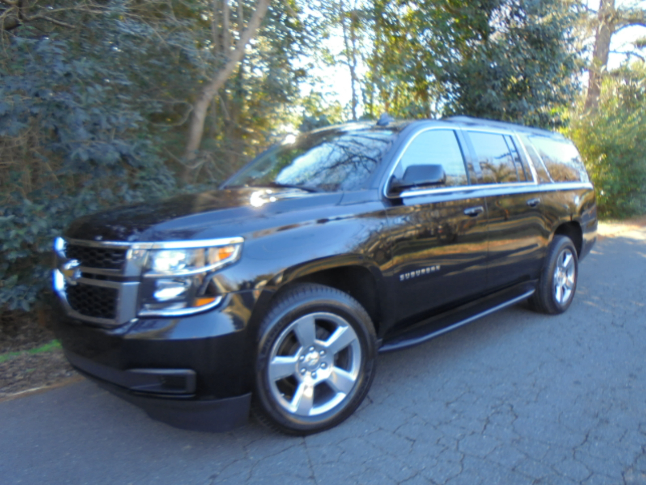 2020 Chevrolet Suburban 2WD 4dr LT