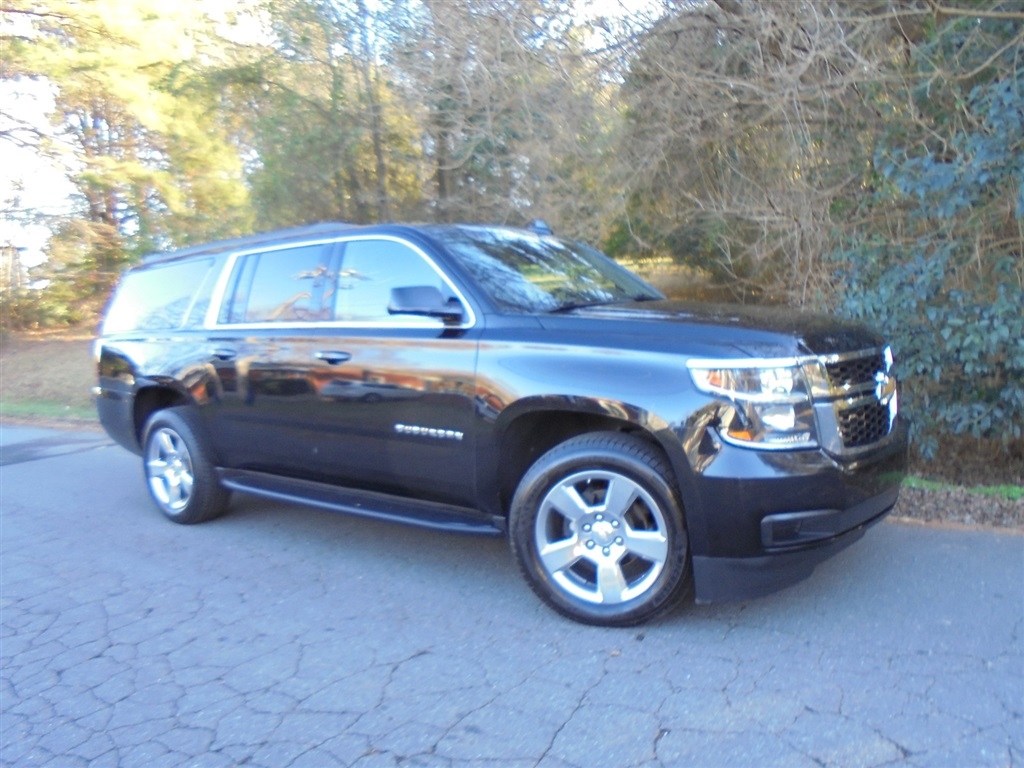 Chevrolet Suburban 2WD 4dr LT 2020