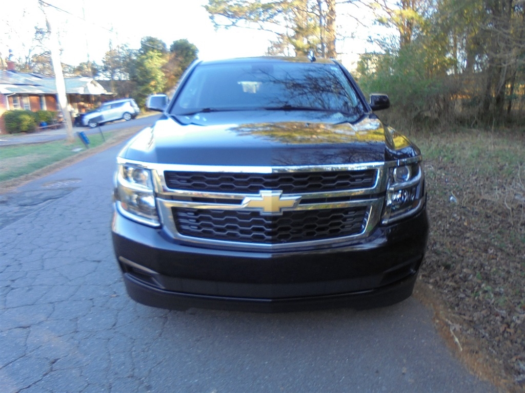 Chevrolet Suburban 2WD 4dr LT 2020