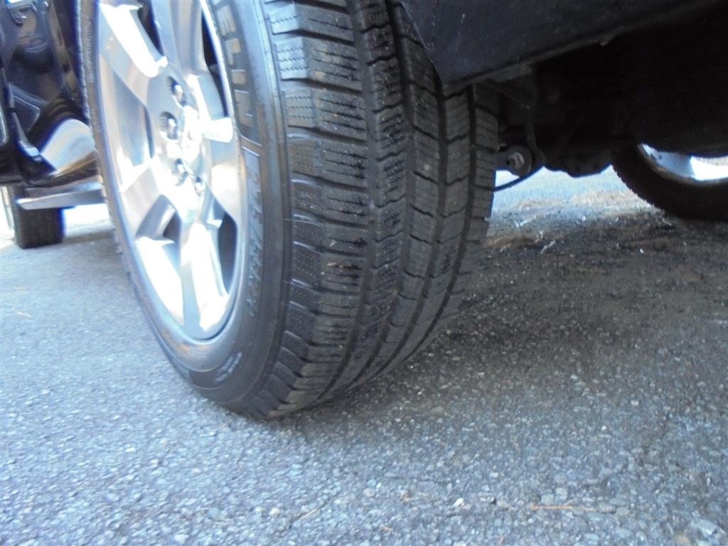 Chevrolet Suburban 2WD 4dr LT 2020