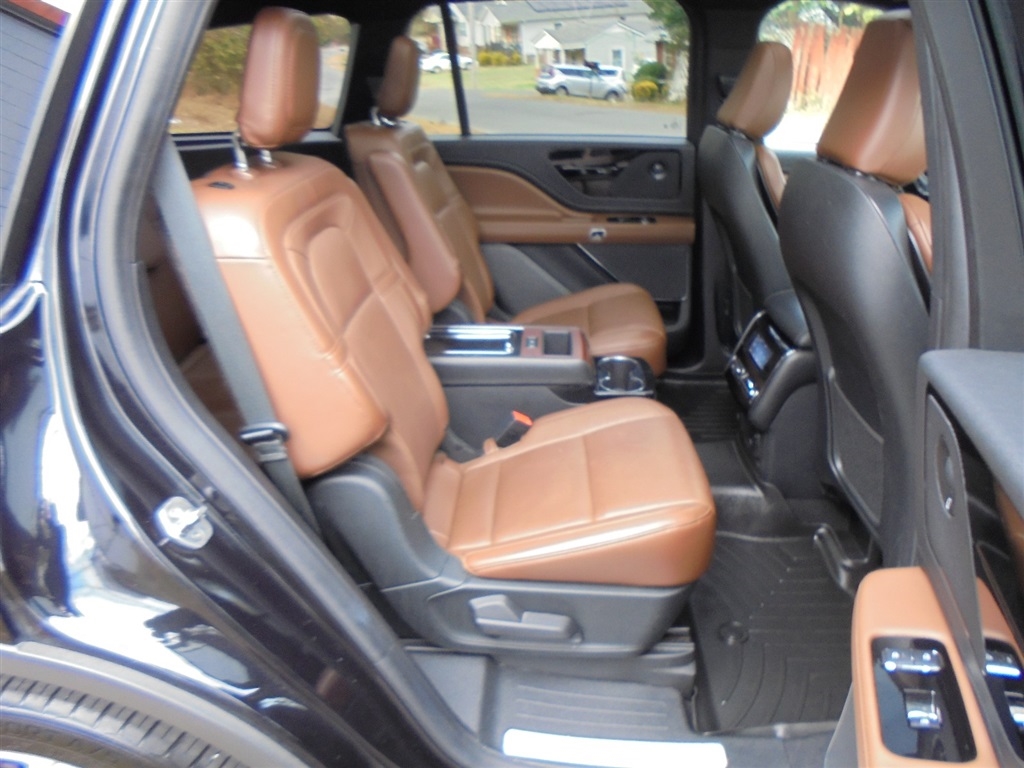 Lincoln Aviator Reserve AWD 2021