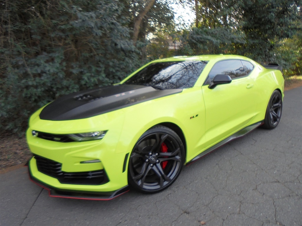 Chevrolet Camaro 2dr Cpe 1SS 2020