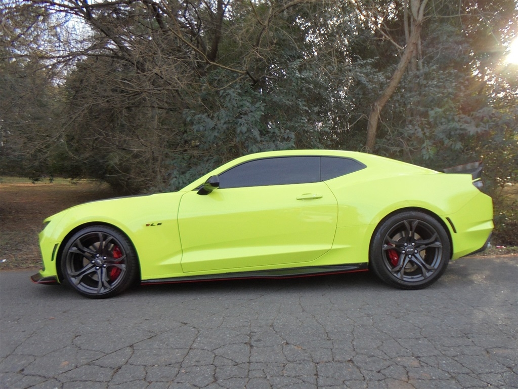 Chevrolet Camaro 2dr Cpe 1SS 2020