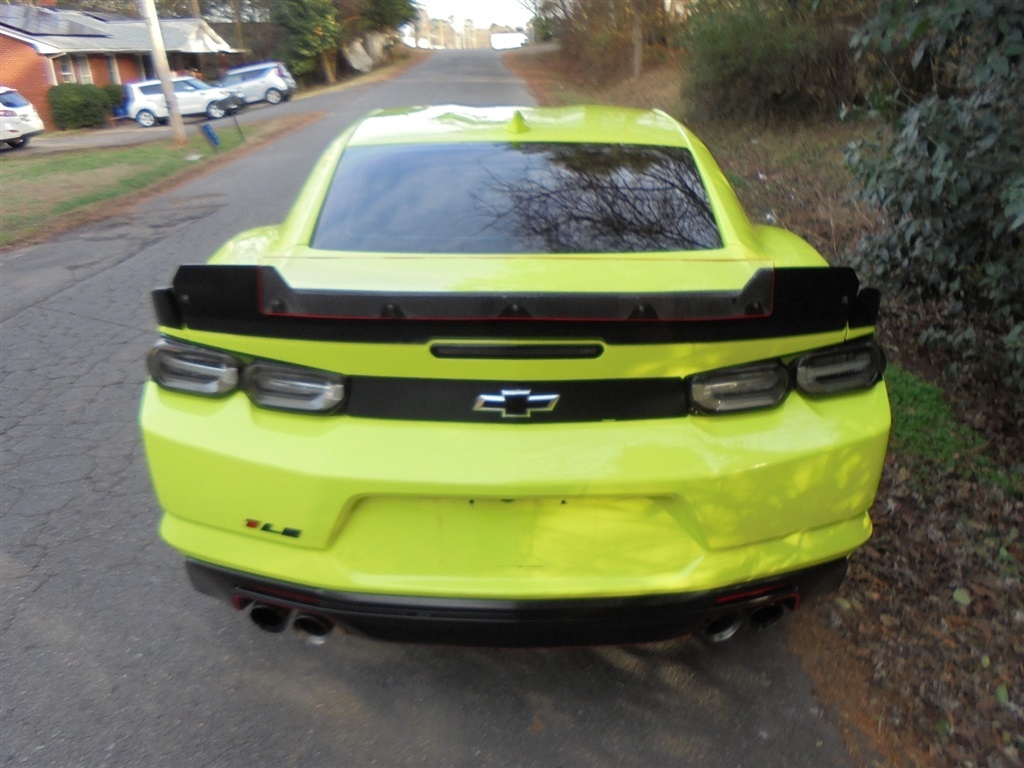 Chevrolet Camaro 2dr Cpe 1SS 2020