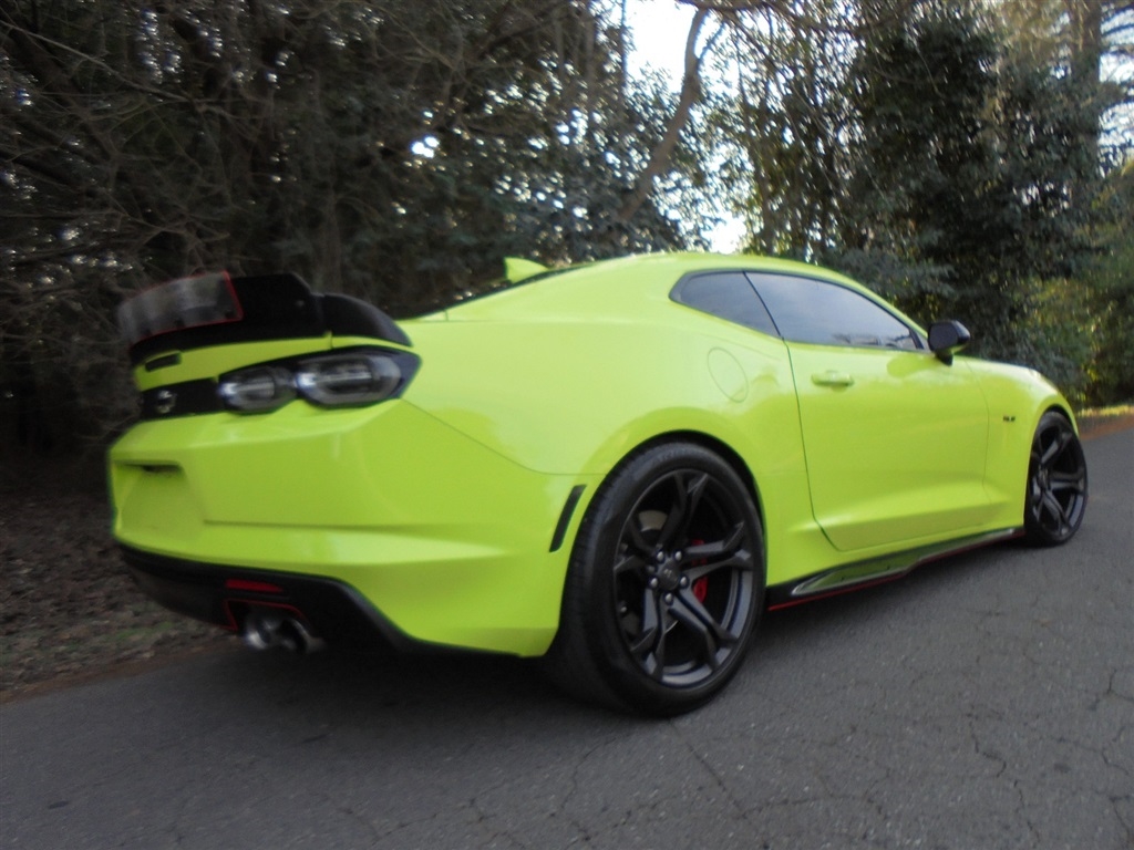 Chevrolet Camaro 2dr Cpe 1SS 2020