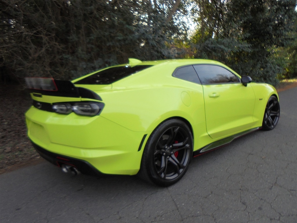 Chevrolet Camaro 2dr Cpe 1SS 2020