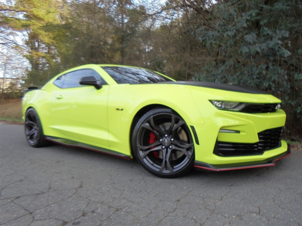 Chevrolet Camaro 2dr Cpe 1SS 2020