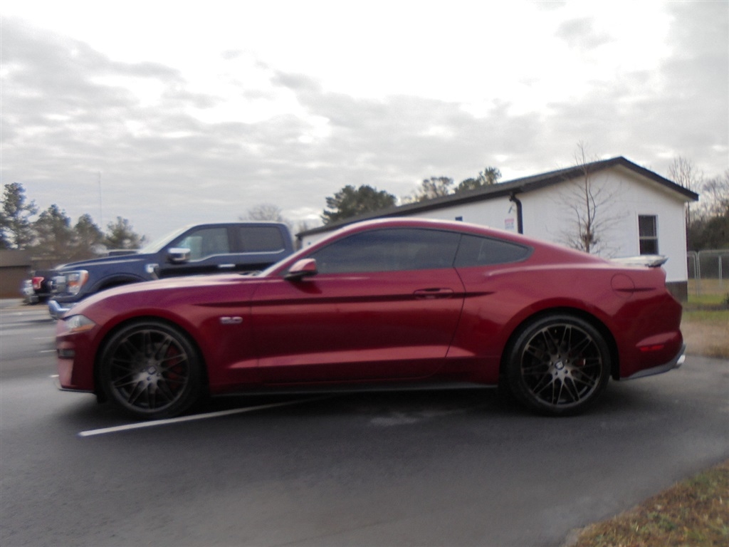 Ford Mustang GT Premium Coupe 2019