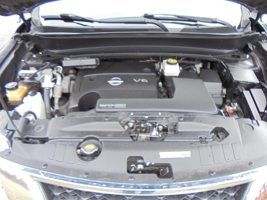 Nissan Pathfinder 2WD 4dr Platinum 2016