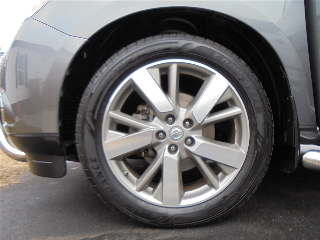 Nissan Pathfinder 2WD 4dr Platinum 2016