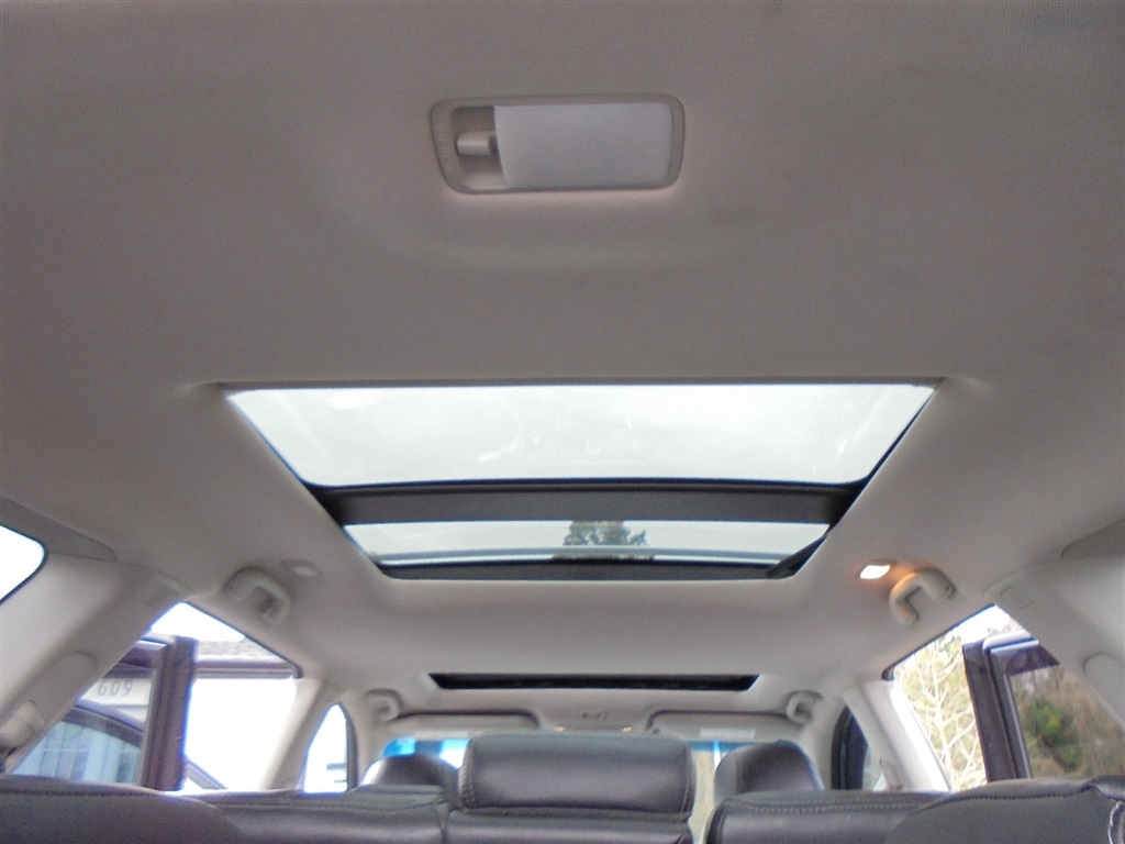 Nissan Pathfinder 2WD 4dr Platinum 2016