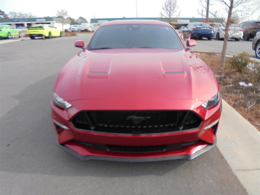 Ford Mustang GT Fastback 2021