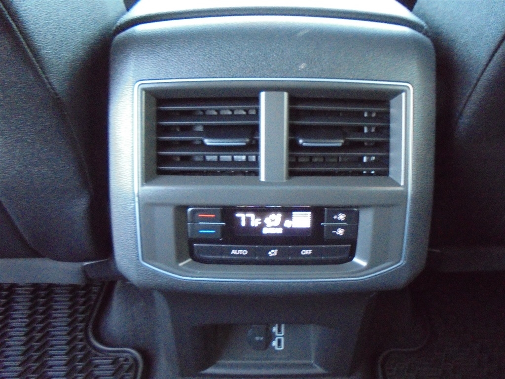 Volkswagen Atlas 3.6L V6 SE w/Technology R-Line 4MOTION 2019