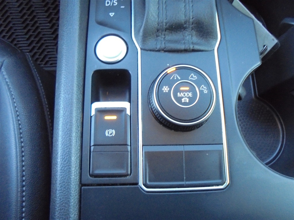 Volkswagen Atlas 3.6L V6 SE w/Technology R-Line 4MOTION 2019