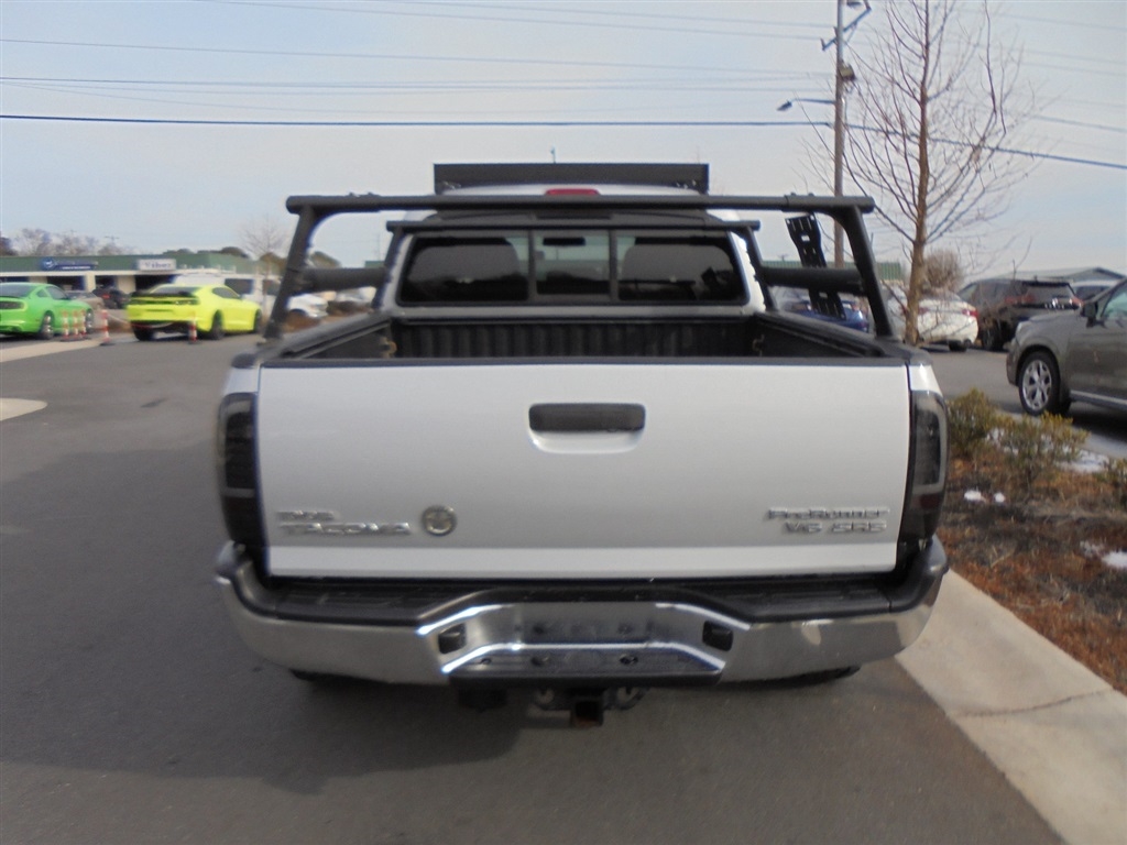 Toyota Tacoma 2WD Double Cab V6 AT PreRunner (Natl) 2013