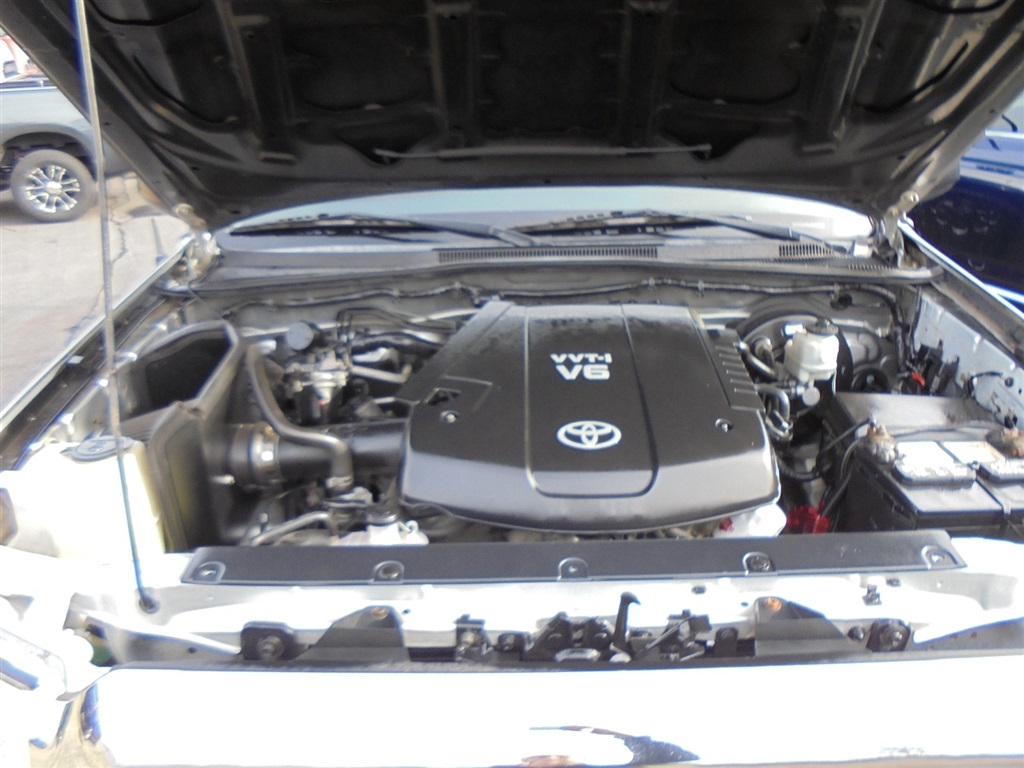 Toyota Tacoma 2WD Double Cab V6 AT PreRunner (Natl) 2013