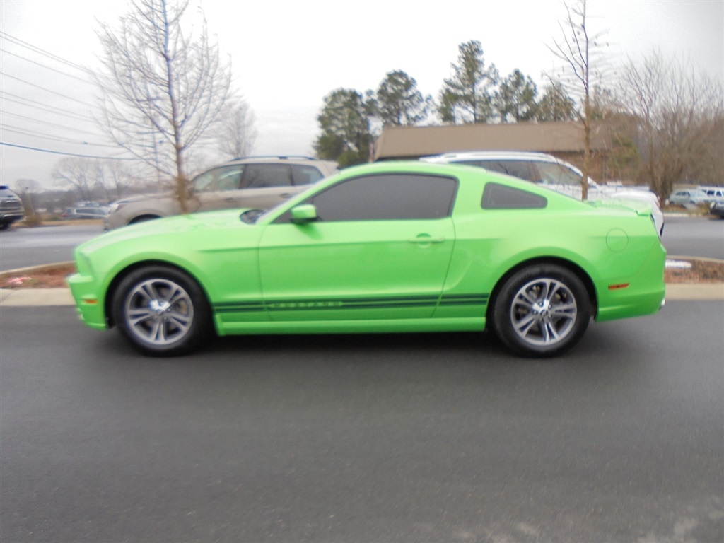 Ford Mustang 2dr Cpe V6 2014