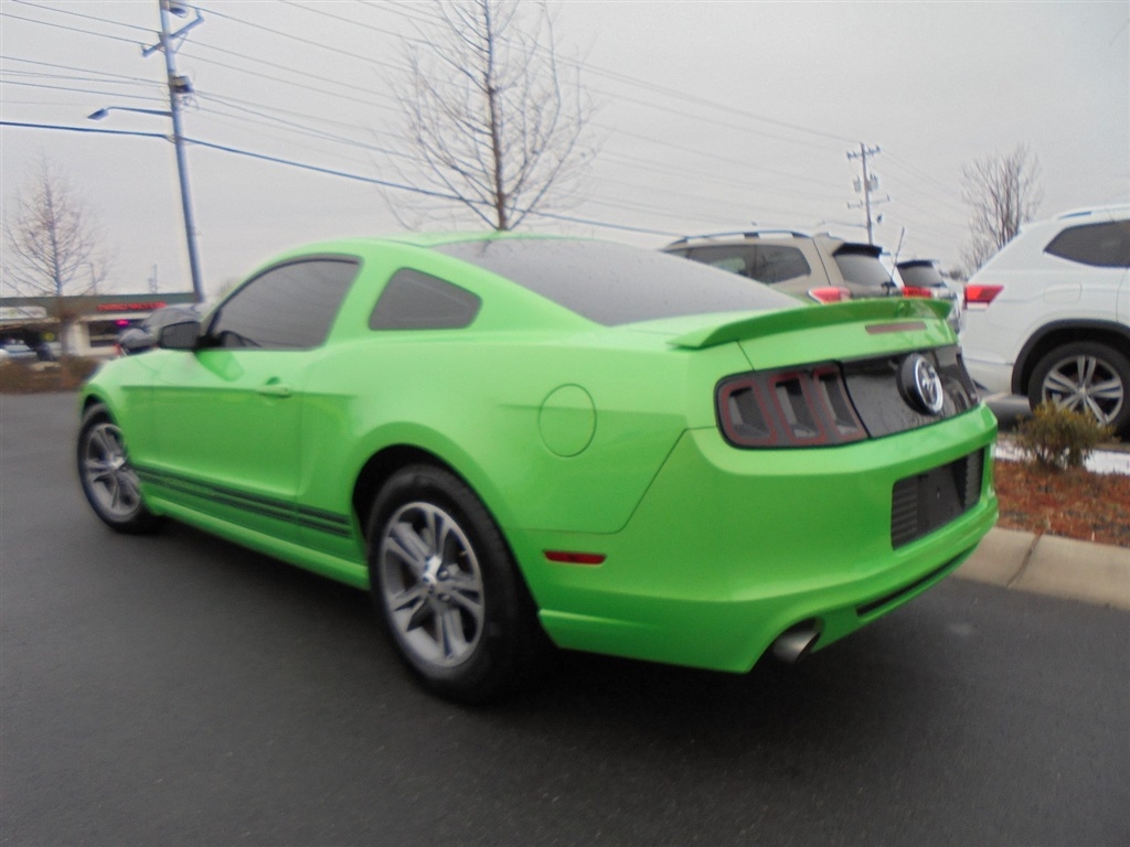 Ford Mustang 2dr Cpe V6 2014