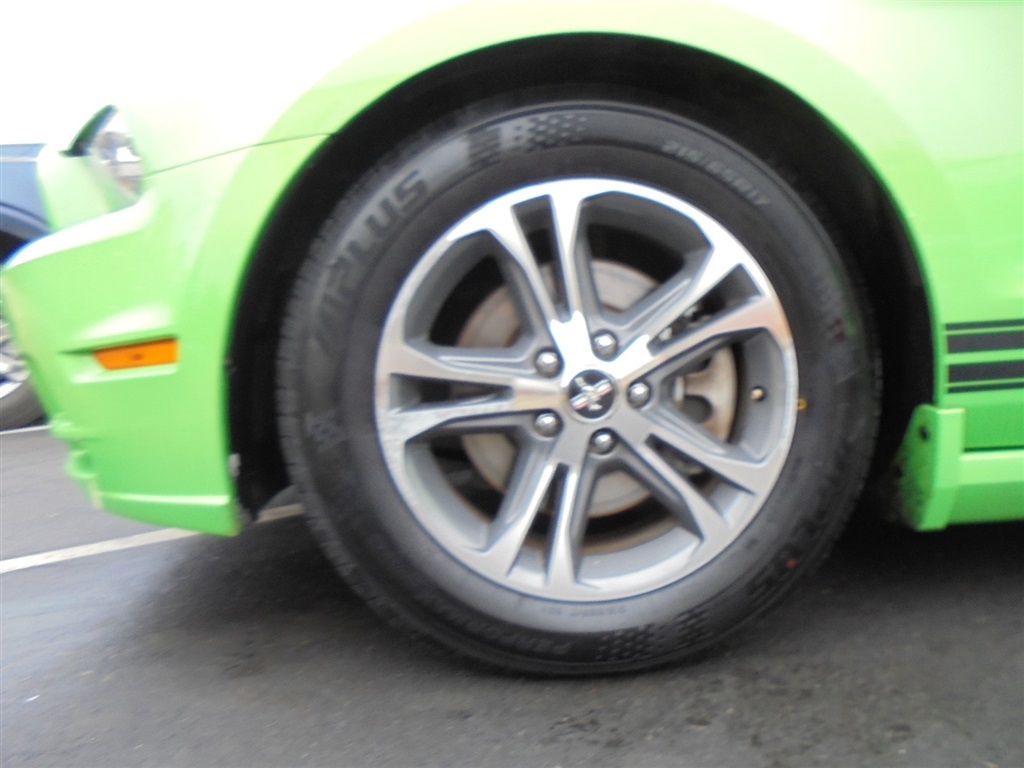 Ford Mustang 2dr Cpe V6 2014