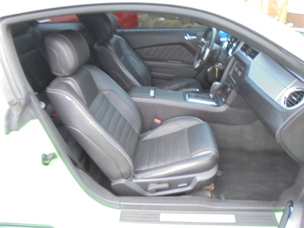 Ford Mustang 2dr Cpe V6 2014