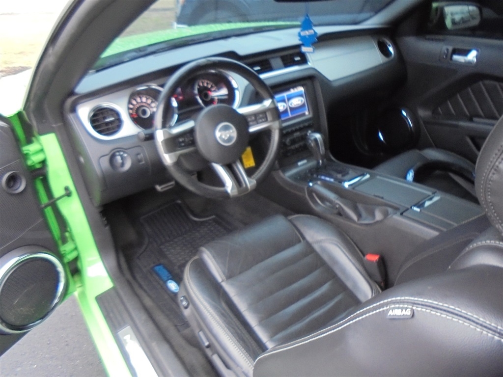 Ford Mustang 2dr Cpe V6 2014