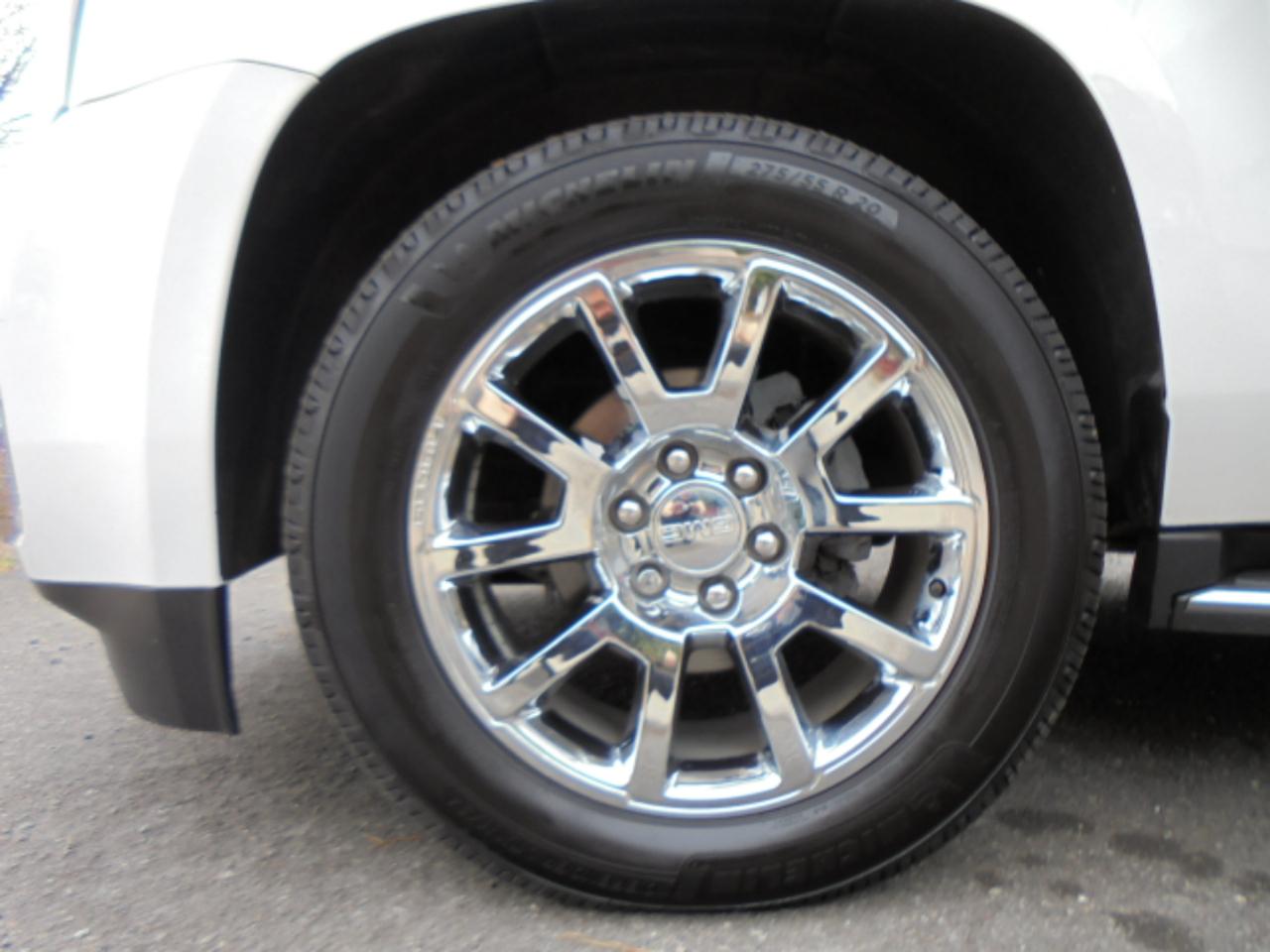 GMC Yukon XL 4WD 4dr Denali 2016